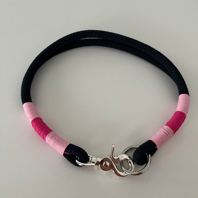 Wunderschönes Set Halsband und Leine, tiefseeblau, rosa, pink, Halsumfang 57cm, Einzelstück