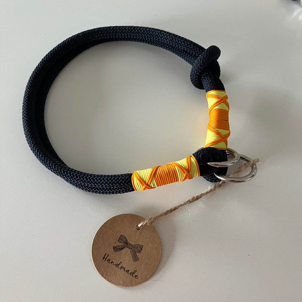 Wunderschönes Set Retriever Halsband und Leine, tiefseeblau, gelb, orange Gr.M Einzelstück