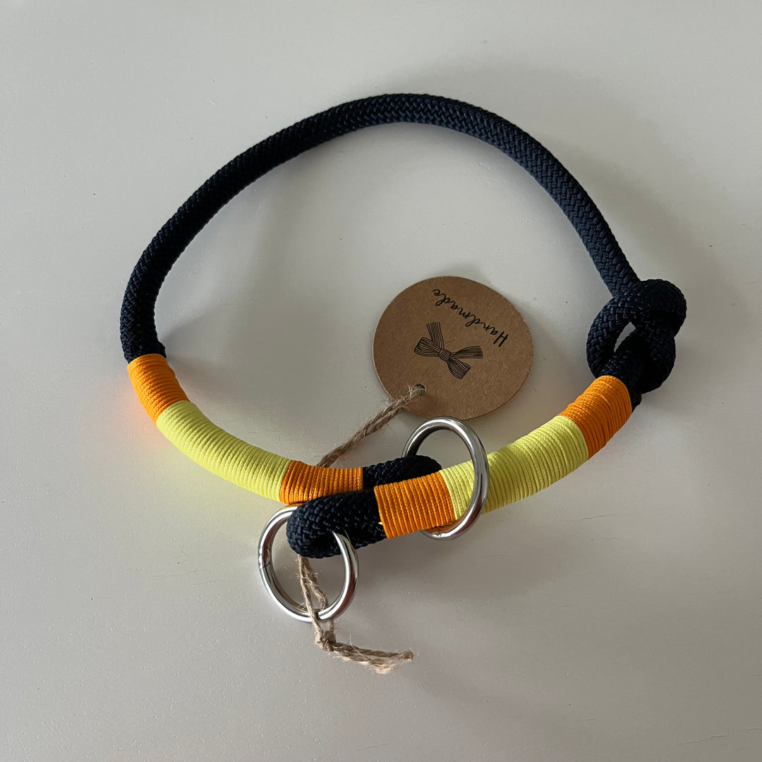 Wunderschönes Set Retriever Halsband und Leine, tiefseeblau, gelb, orange Gr.M Einzelstück